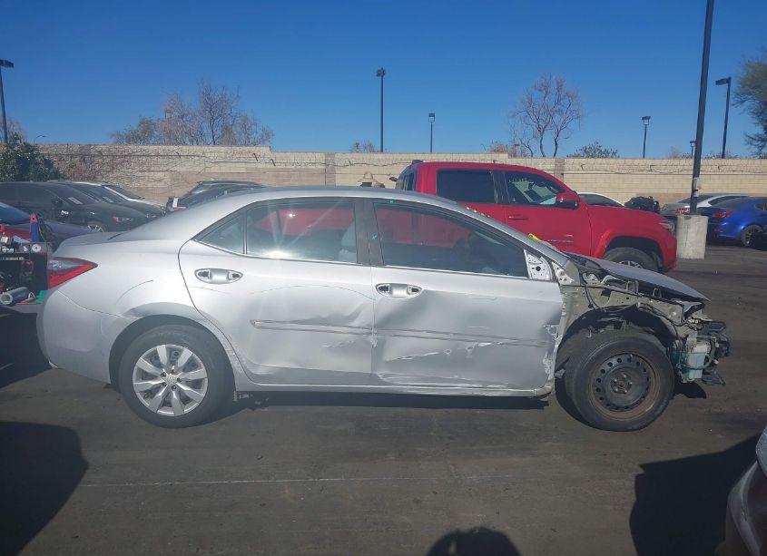 Photo 14 of 2015 Toyota Corolla LE (VIN 5YFBURHE3FP232303)