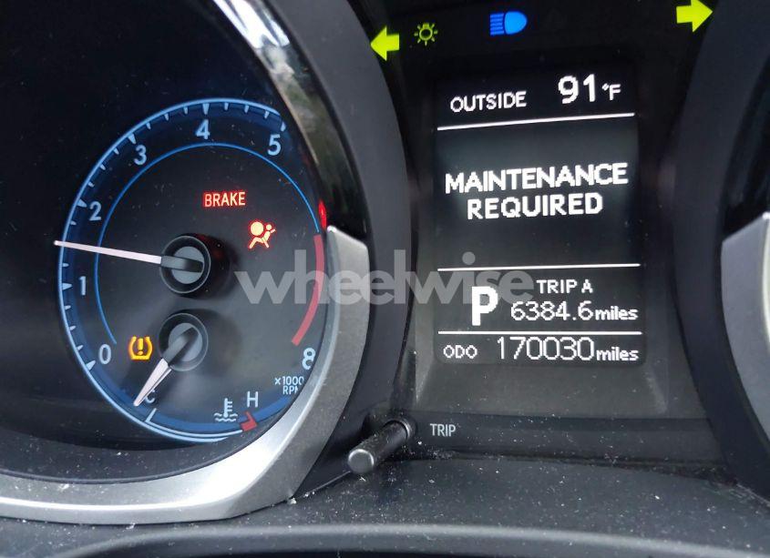 Photo 15 of 2015 Toyota Corolla S PLUS (VIN 5YFBURHE3FP248372)