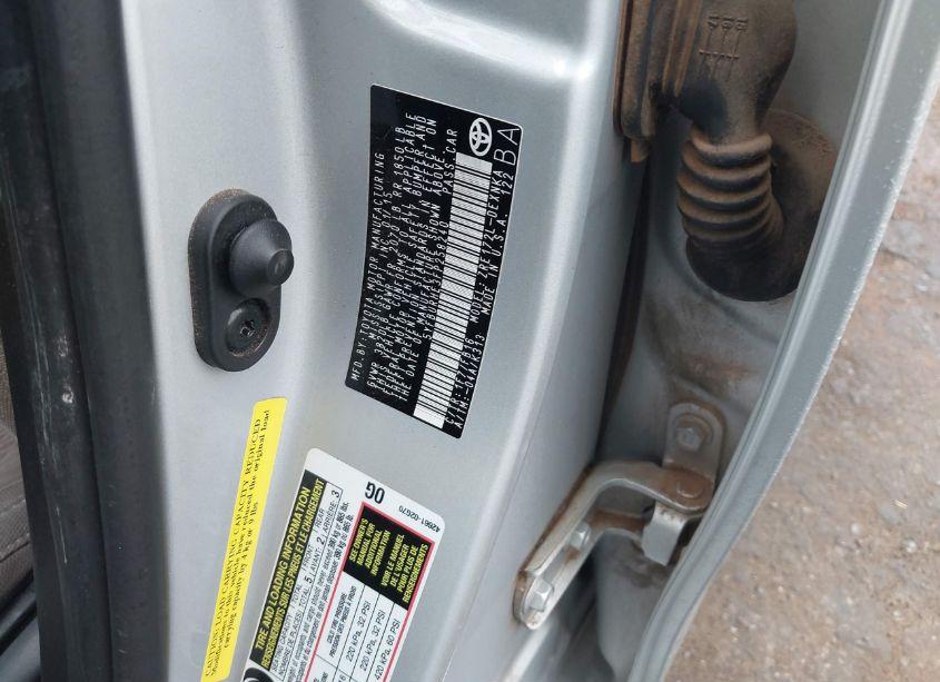 Photo 9 of 2015 Toyota Corolla LE (VIN 5YFBURHE3FP258240)