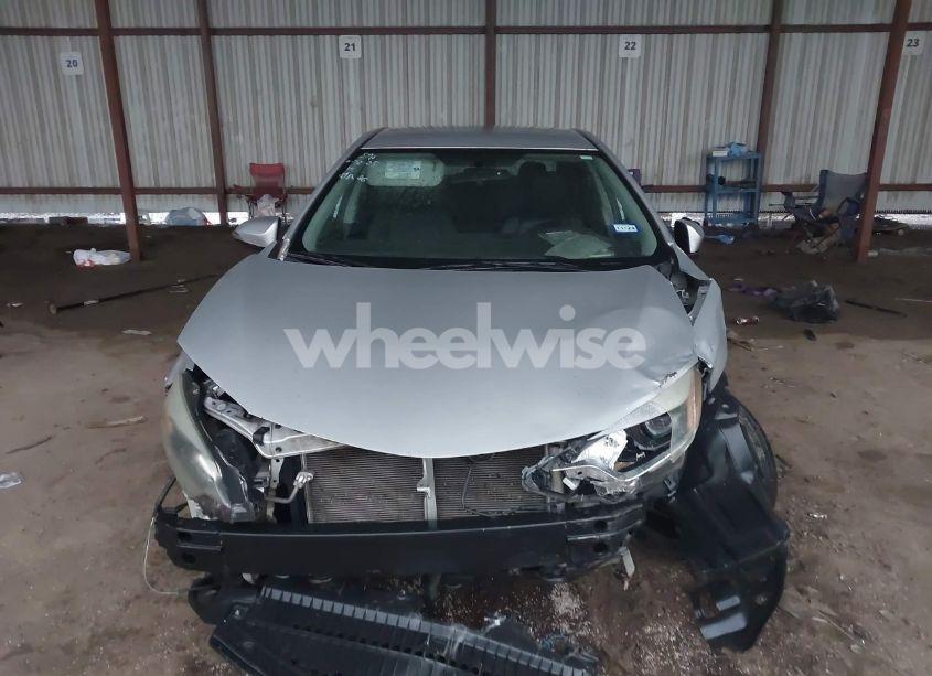 Photo 12 of 2015 Toyota Corolla S (VIN 5YFBURHE3FP269481)