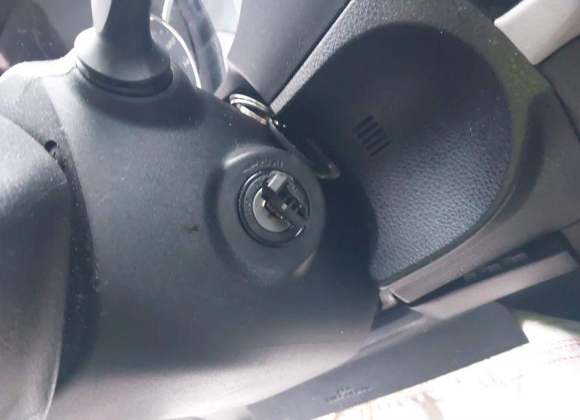 Photo 11 of 2015 Toyota Corolla LE (VIN 5YFBURHE3FP301152)