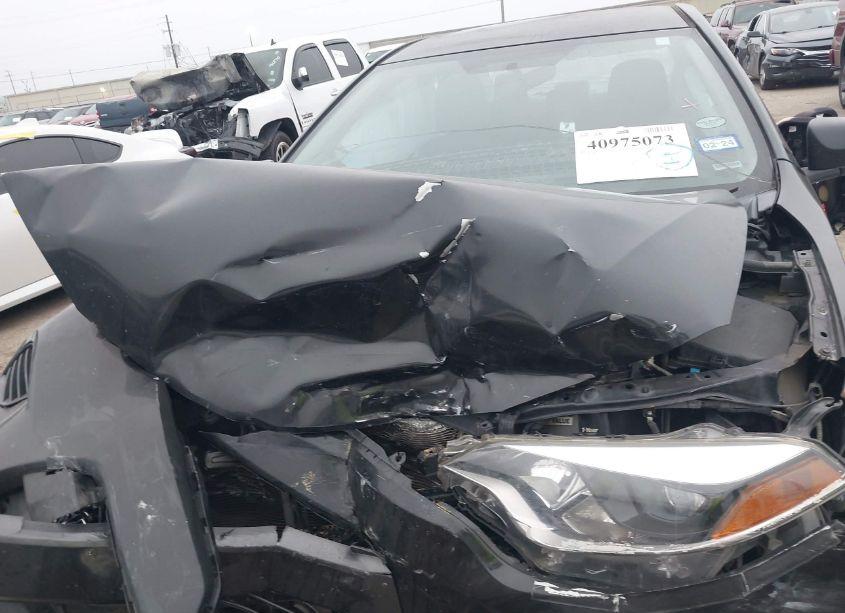 Photo 12 of 2015 Toyota Corolla LE (VIN 5YFBURHE3FP301152)