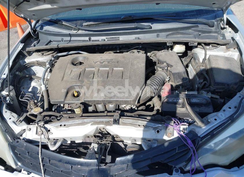 Photo 10 of 2015 Toyota Corolla S PLUS (VIN 5YFBURHE3FP308831)