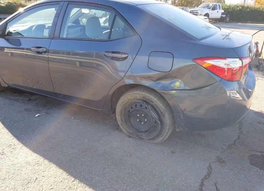 Photo 6 of 2015 Toyota Corolla LE (VIN 5YFBURHE3FP341280)