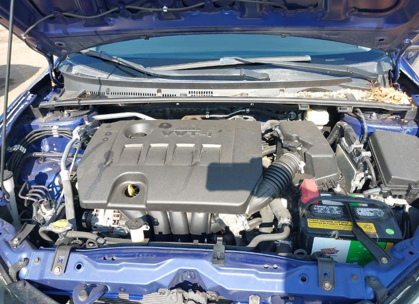 Photo 10 of 2015 Toyota Corolla S PLUS (VIN 5YFBURHE3FP341344)