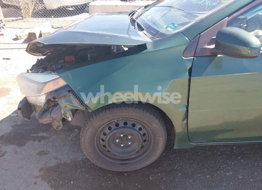 Photo 18 of 2015 Toyota Corolla LE (VIN 5YFBURHE3FP353235)