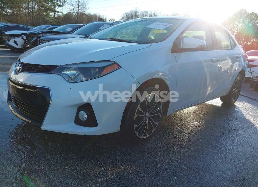 Photo 2 of 2015 Toyota Corolla S PLUS (VIN 5YFBURHE3FP357205)