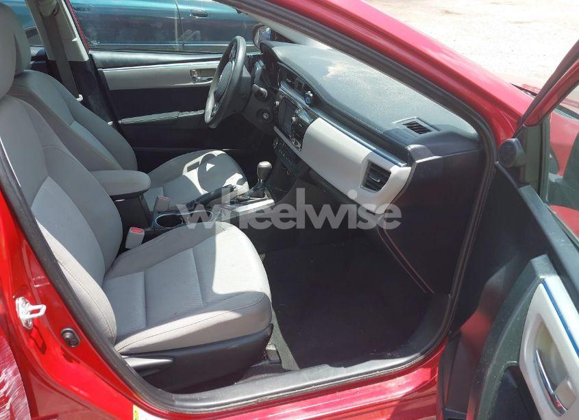 Photo 5 of 2016 Toyota Corolla LE (VIN 5YFBURHE3GP396717)