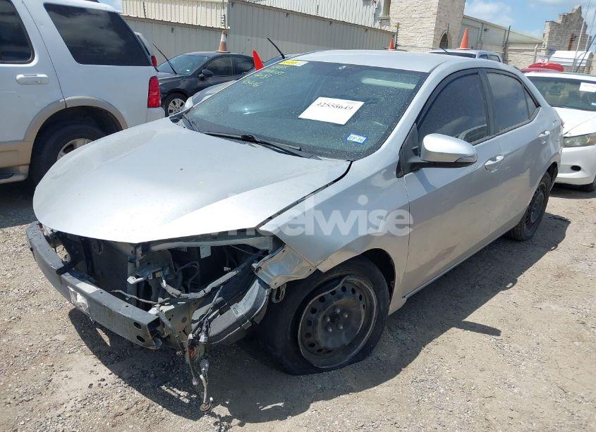 Photo 2 of 2016 Toyota Corolla L/LE/LE PLS/PRM/S/S PLS (VIN 5YFBURHE3GP428646)