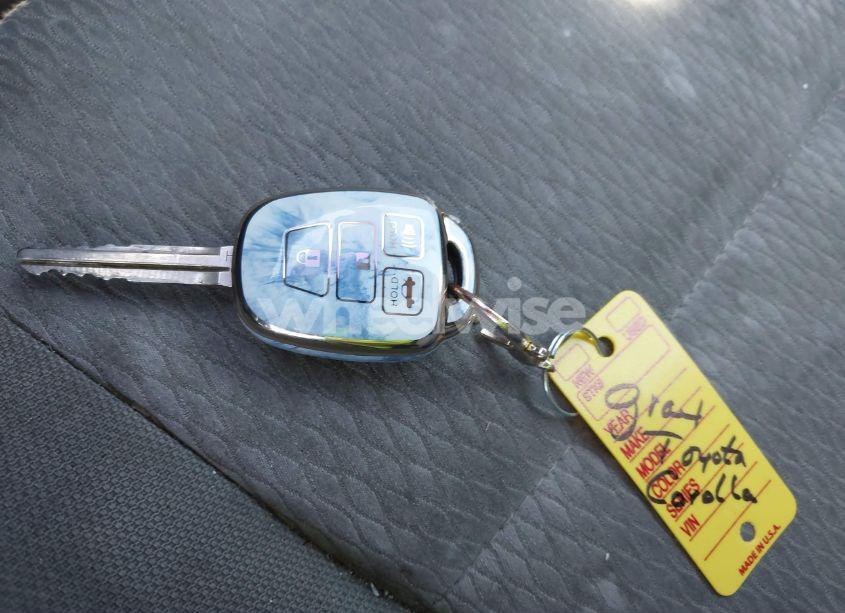 Photo 11 of 2016 Toyota Corolla LE (VIN 5YFBURHE3GP438254)