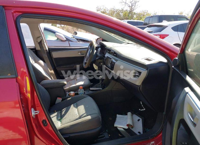 Photo 5 of 2016 Toyota Corolla LE (VIN 5YFBURHE3GP444605)