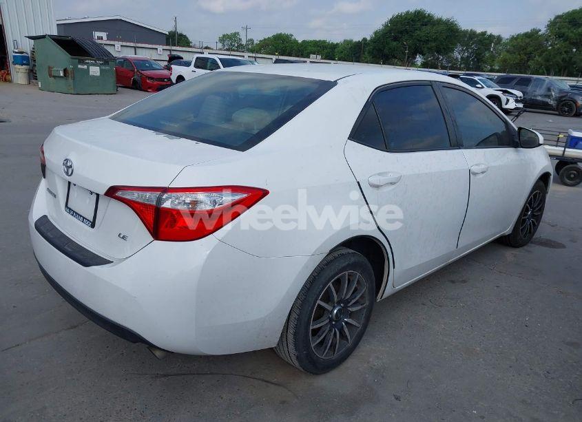 Photo 4 of 2016 Toyota Corolla LE (VIN 5YFBURHE3GP473666)