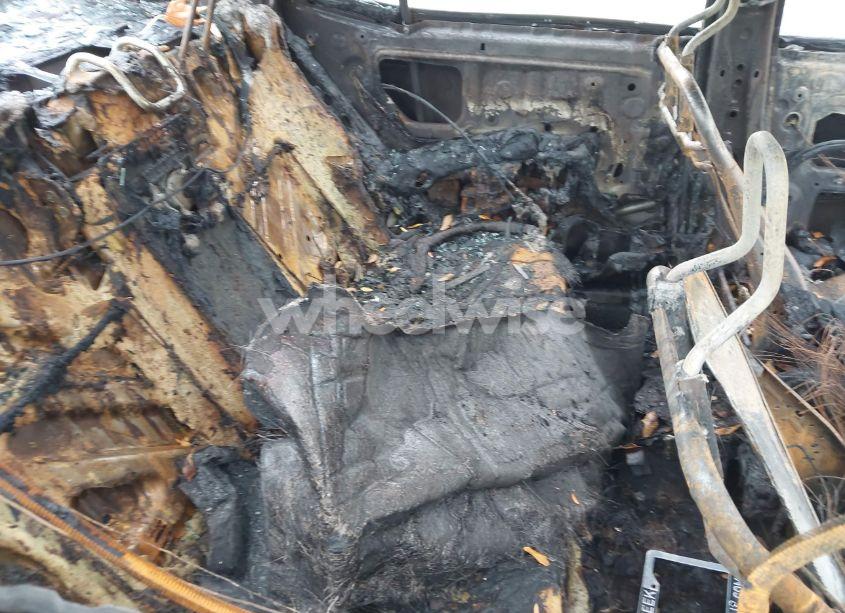 Photo 8 of 2016 Toyota Corolla LE (VIN 5YFBURHE3GP527953)