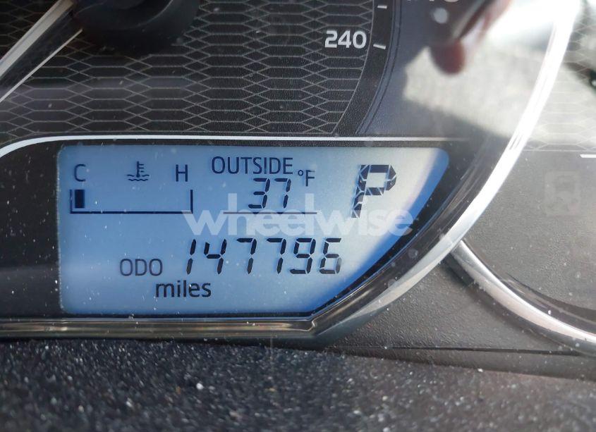 Photo 15 of 2016 Toyota Corolla LE (VIN 5YFBURHE3GP530478)