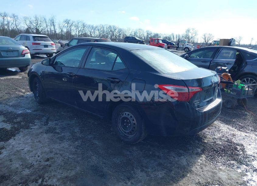 Photo 3 of 2016 Toyota Corolla LE (VIN 5YFBURHE3GP530478)