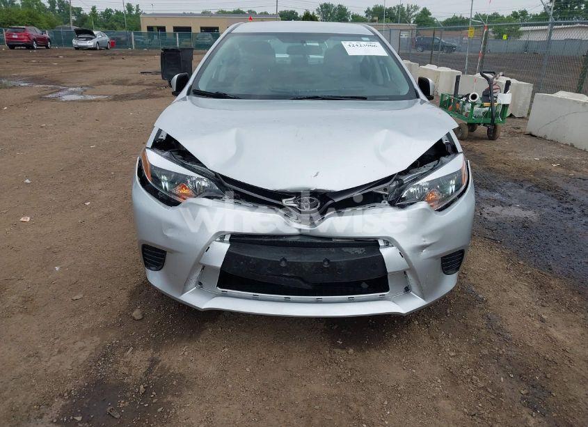 Photo 6 of 2016 Toyota Corolla LE (VIN 5YFBURHE3GP536765)