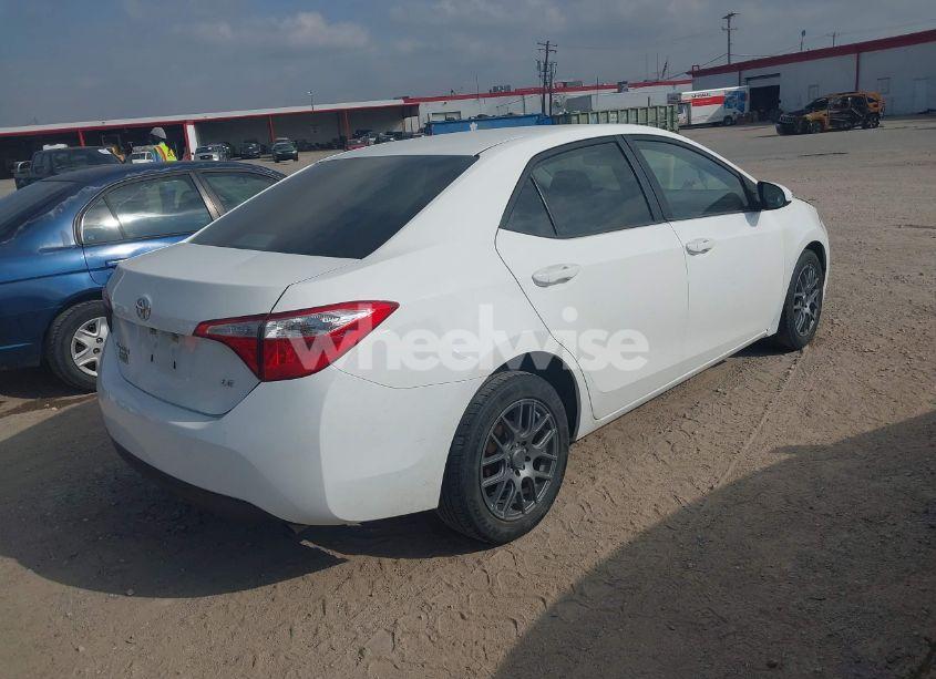 Photo 4 of 2016 Toyota Corolla LE (VIN 5YFBURHE3GP554716)