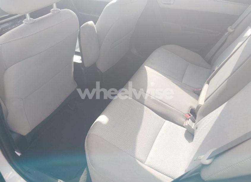 Photo 8 of 2016 Toyota Corolla LE (VIN 5YFBURHE3GP554716)