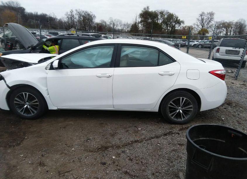 Photo 14 of 2016 Toyota Corolla LE PLUS (VIN 5YFBURHE3GP556062)