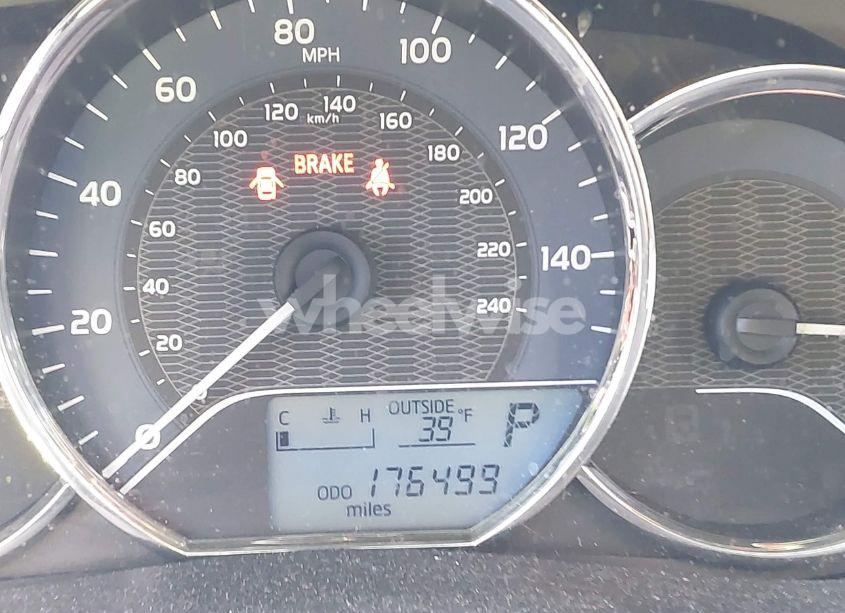 Photo 15 of 2016 Toyota Corolla LE (VIN 5YFBURHE3GP564839)