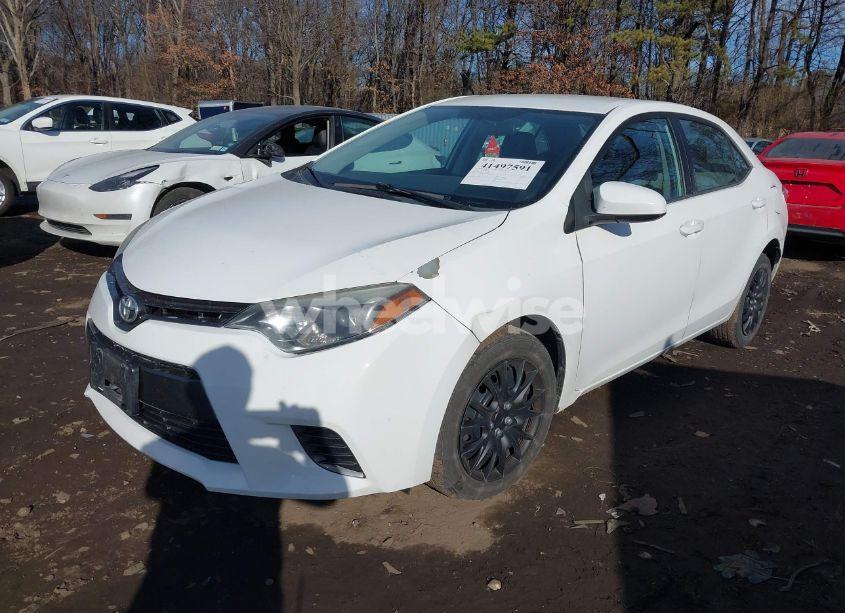 Photo 6 of 2016 Toyota Corolla LE (VIN 5YFBURHE3GP564839)