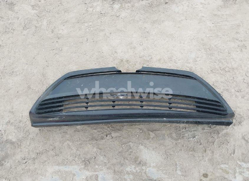 Photo 12 of 2017 Toyota Corolla LE (VIN 5YFBURHE3HP570951)