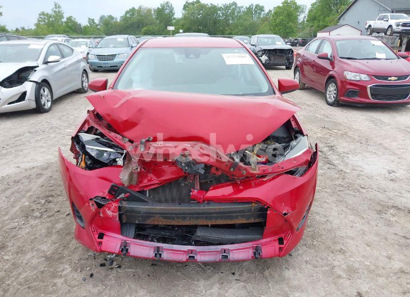 Photo 13 of 2017 Toyota Corolla LE (VIN 5YFBURHE3HP570951)