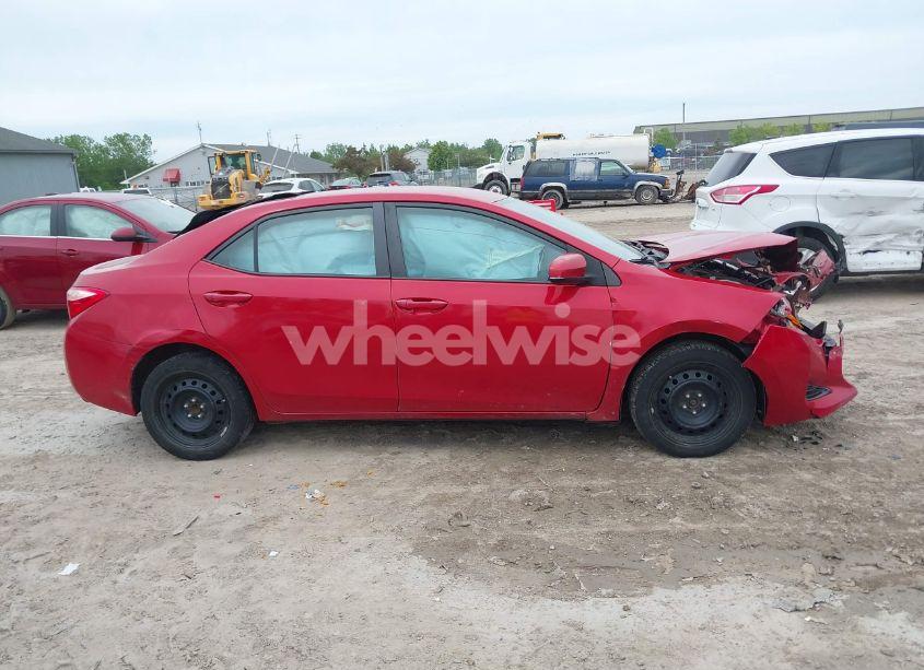 Photo 14 of 2017 Toyota Corolla LE (VIN 5YFBURHE3HP570951)