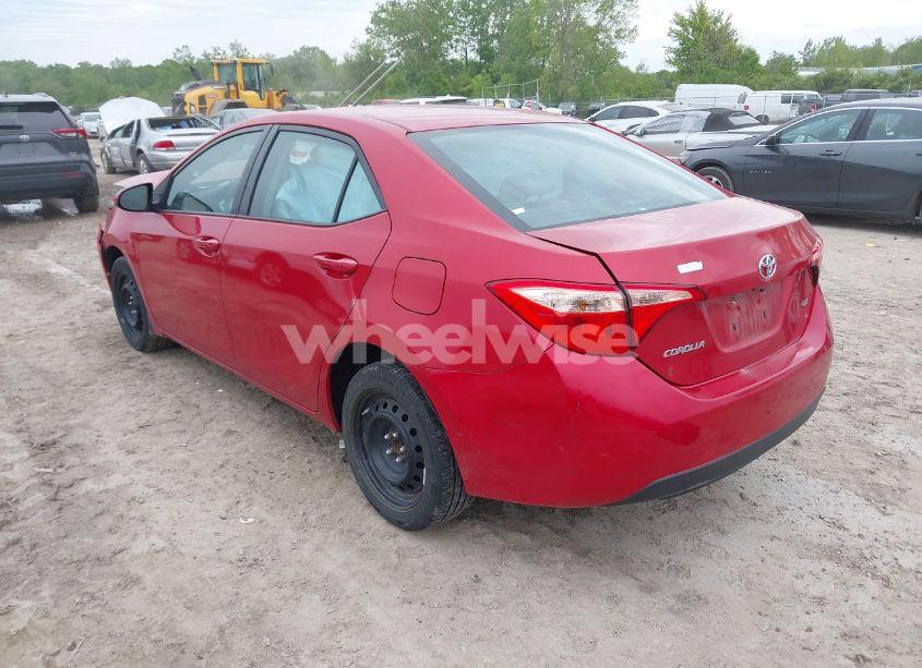 Photo 3 of 2017 Toyota Corolla LE (VIN 5YFBURHE3HP570951)
