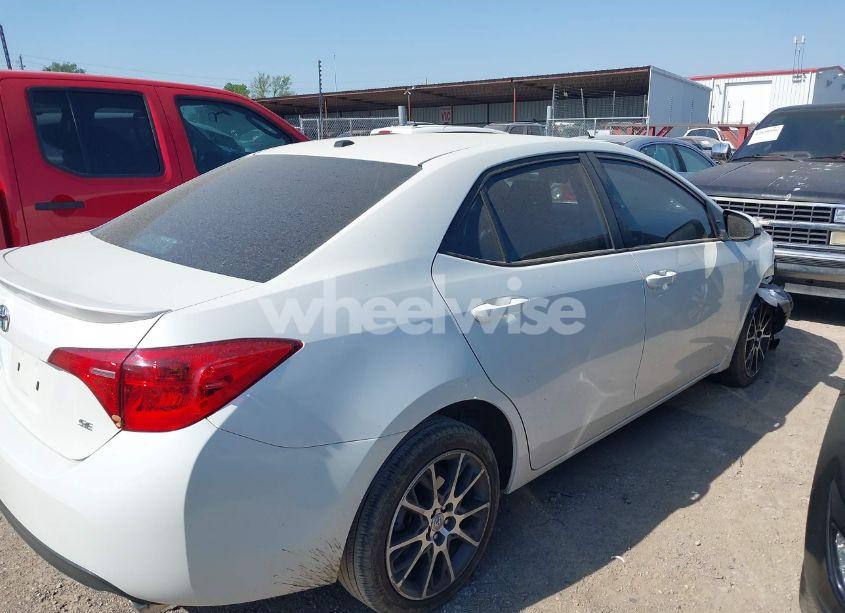Photo 13 of 2017 Toyota Corolla SE SPECIAL EDITION (VIN 5YFBURHE3HP586132)