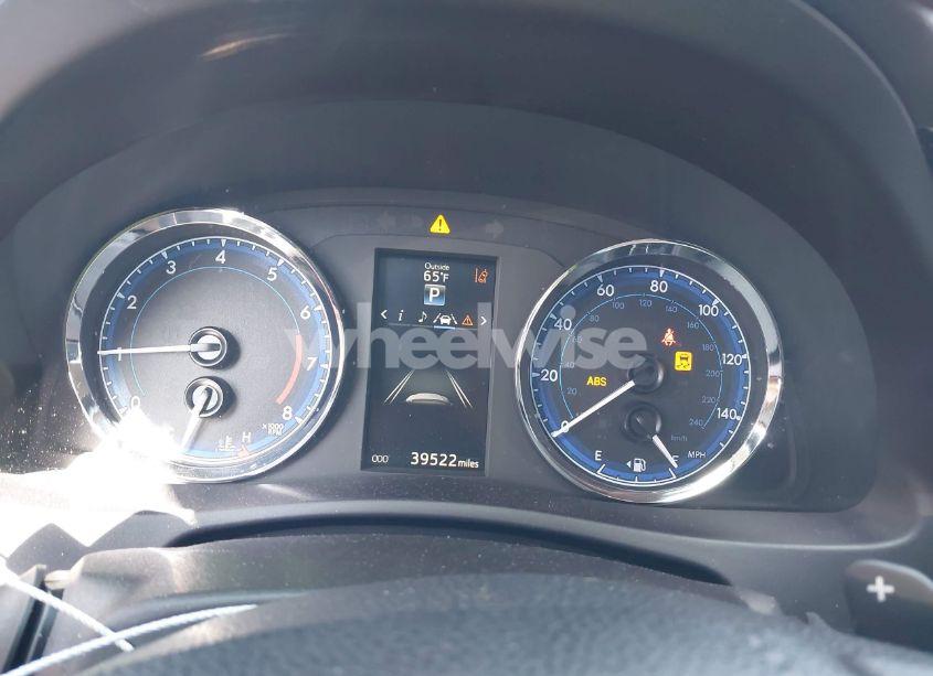 Photo 7 of 2017 Toyota Corolla SE SPECIAL EDITION (VIN 5YFBURHE3HP586132)