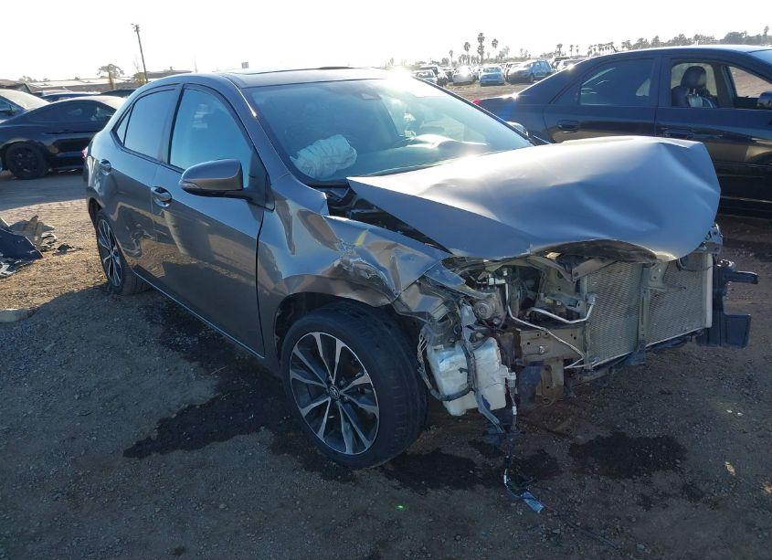 2017 Toyota Corolla L/LE/XLE/SE/XSE (VIN 5YFBURHE3HP589208) main photo