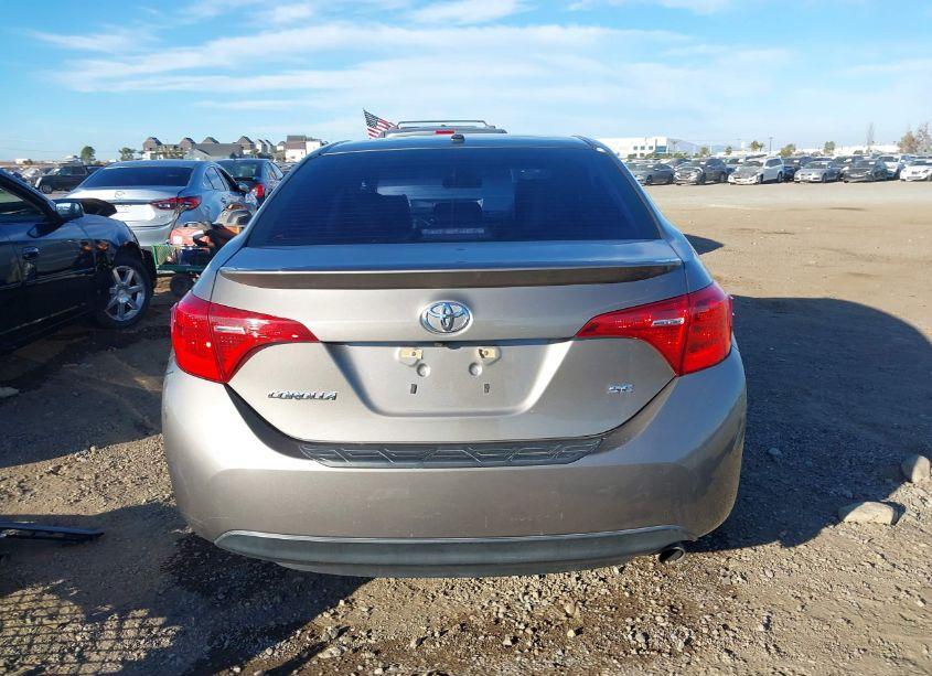 Photo 17 of 2017 Toyota Corolla L/LE/XLE/SE/XSE (VIN 5YFBURHE3HP589208)