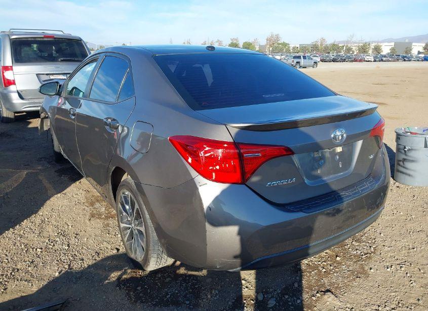 Photo 3 of 2017 Toyota Corolla L/LE/XLE/SE/XSE (VIN 5YFBURHE3HP589208)