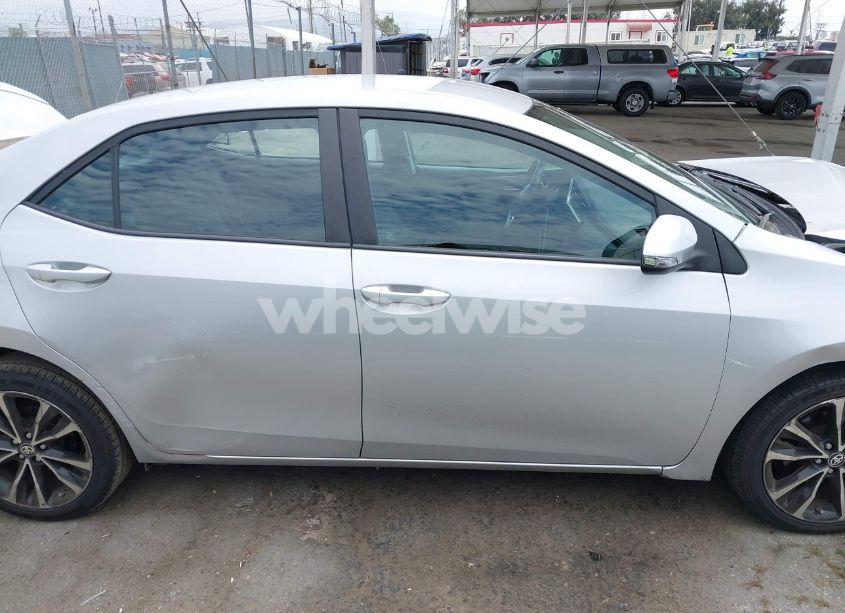 Photo 13 of 2017 Toyota Corolla SE (VIN 5YFBURHE3HP606878)