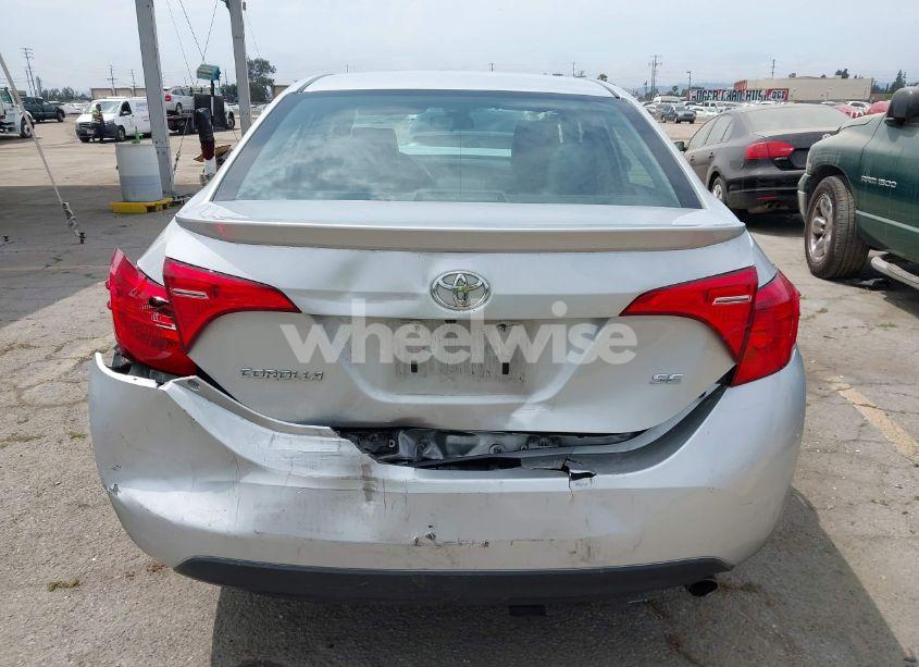 Photo 16 of 2017 Toyota Corolla SE (VIN 5YFBURHE3HP606878)