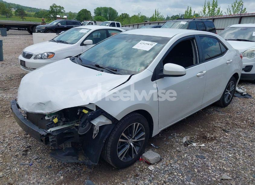 Photo 2 of 2017 Toyota Corolla LE (VIN 5YFBURHE3HP620263)