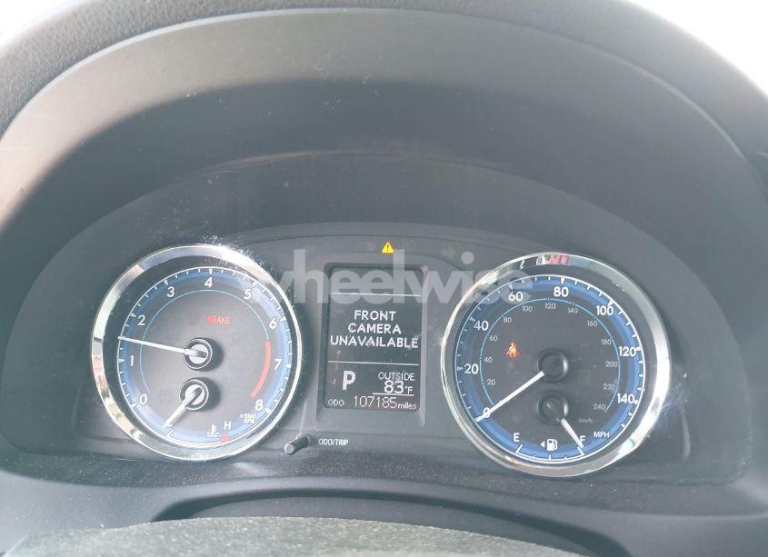 Photo 7 of 2017 Toyota Corolla LE (VIN 5YFBURHE3HP620263)