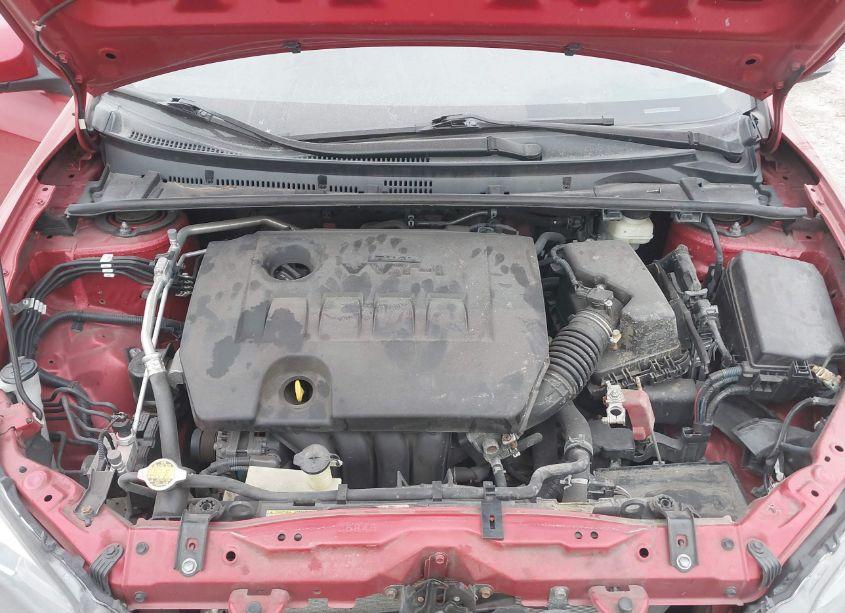 Photo 10 of 2017 Toyota Corolla SE (VIN 5YFBURHE3HP631263)