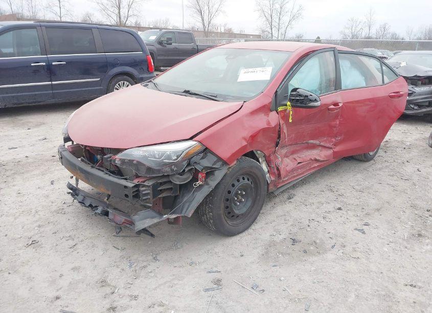 Photo 2 of 2017 Toyota Corolla SE (VIN 5YFBURHE3HP631263)