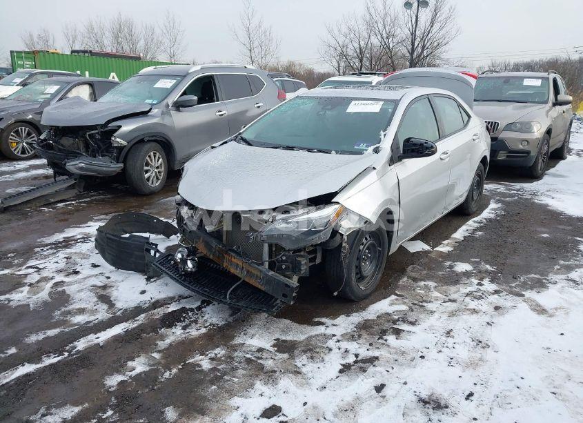 Photo 2 of 2017 Toyota Corolla SE SPECIAL EDITION (VIN 5YFBURHE3HP639296)