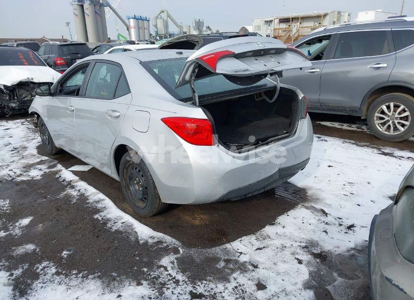 Photo 3 of 2017 Toyota Corolla SE SPECIAL EDITION (VIN 5YFBURHE3HP639296)