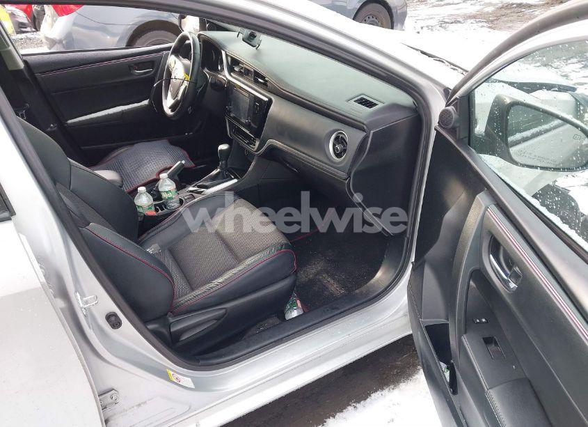 Photo 5 of 2017 Toyota Corolla SE SPECIAL EDITION (VIN 5YFBURHE3HP639296)