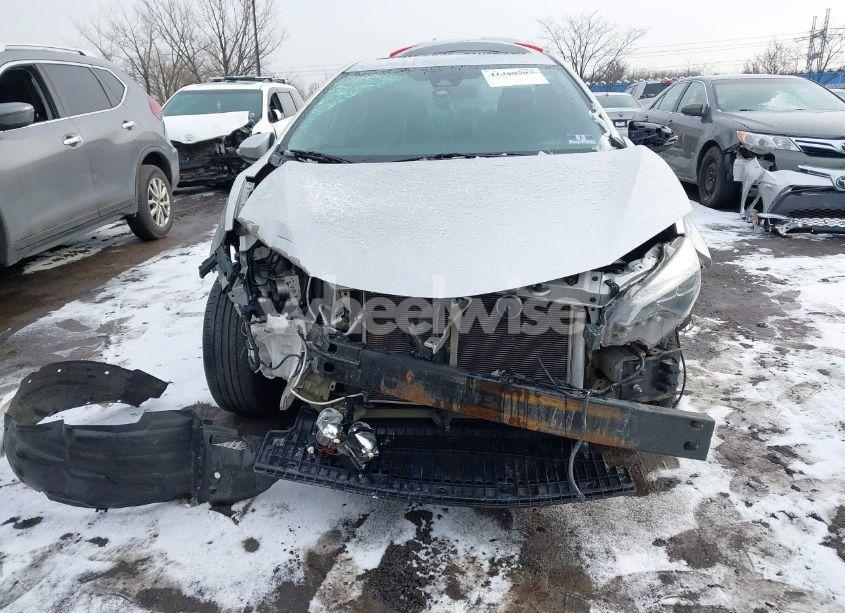 Photo 6 of 2017 Toyota Corolla SE SPECIAL EDITION (VIN 5YFBURHE3HP639296)