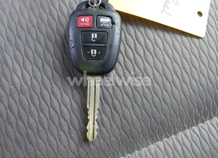 Photo 11 of 2017 Toyota Corolla LE (VIN 5YFBURHE3HP639959)