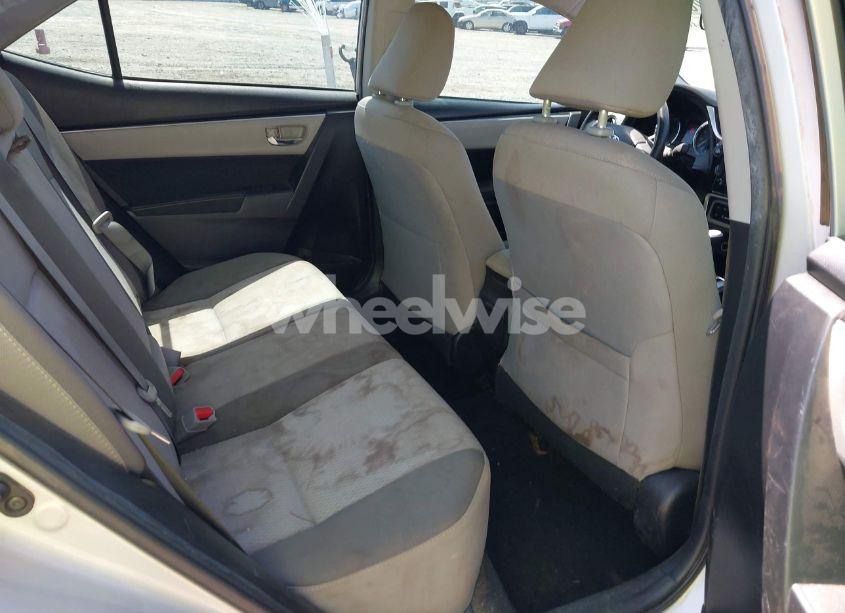 Photo 8 of 2017 Toyota Corolla LE (VIN 5YFBURHE3HP649603)