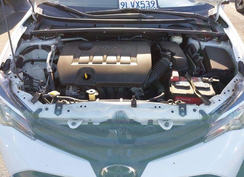 Photo 10 of 2017 Toyota Corolla L (VIN 5YFBURHE3HP657541)