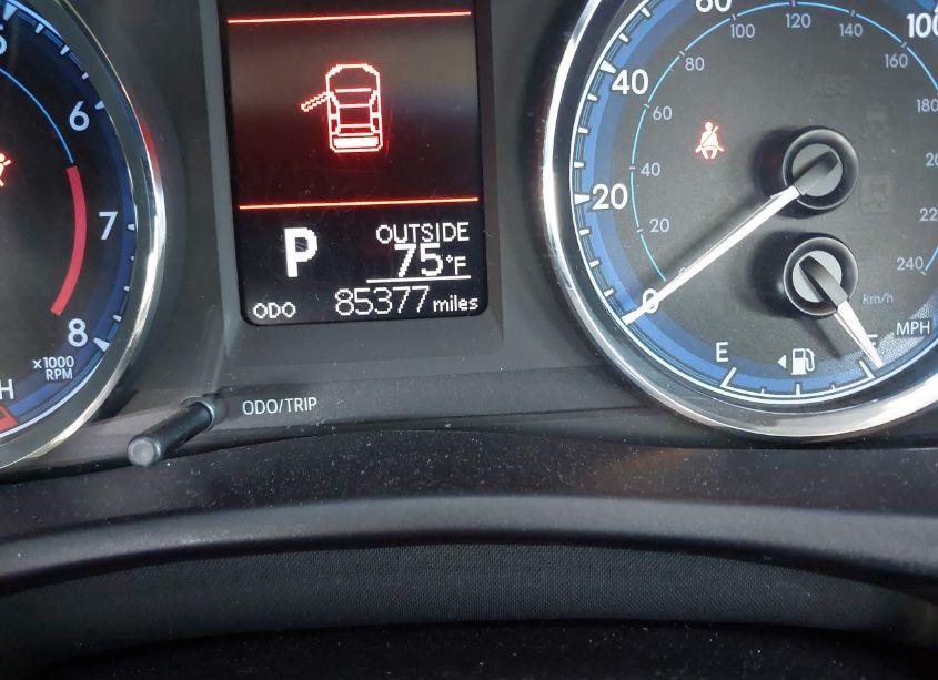 Photo 16 of 2017 Toyota Corolla L (VIN 5YFBURHE3HP657541)