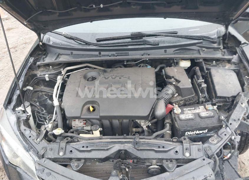 Photo 10 of 2017 Toyota Corolla LE (VIN 5YFBURHE3HP658835)