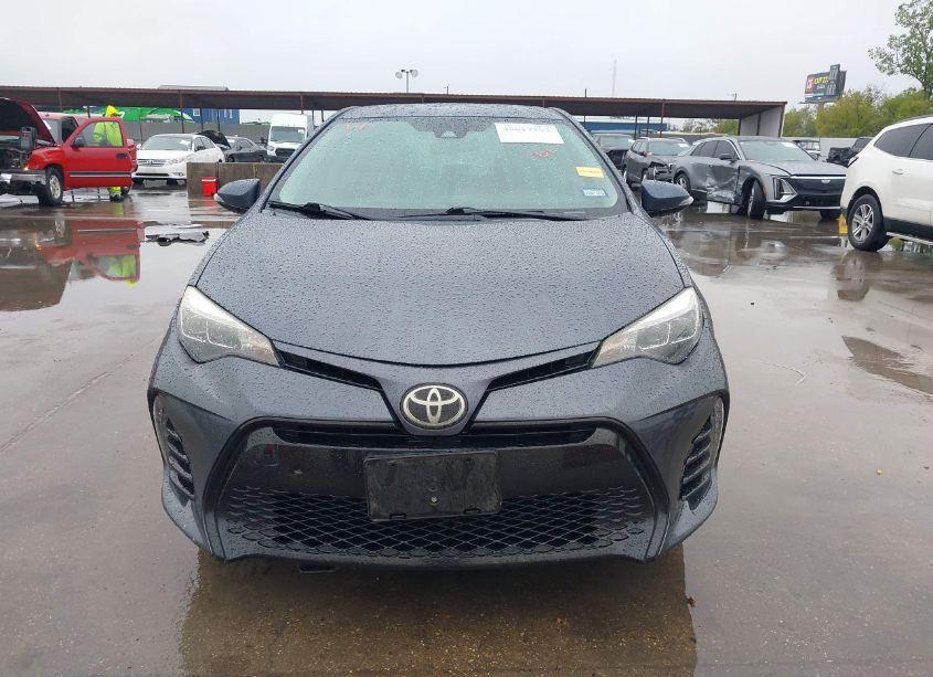 Photo 12 of 2017 Toyota Corolla SE (VIN 5YFBURHE3HP663789)